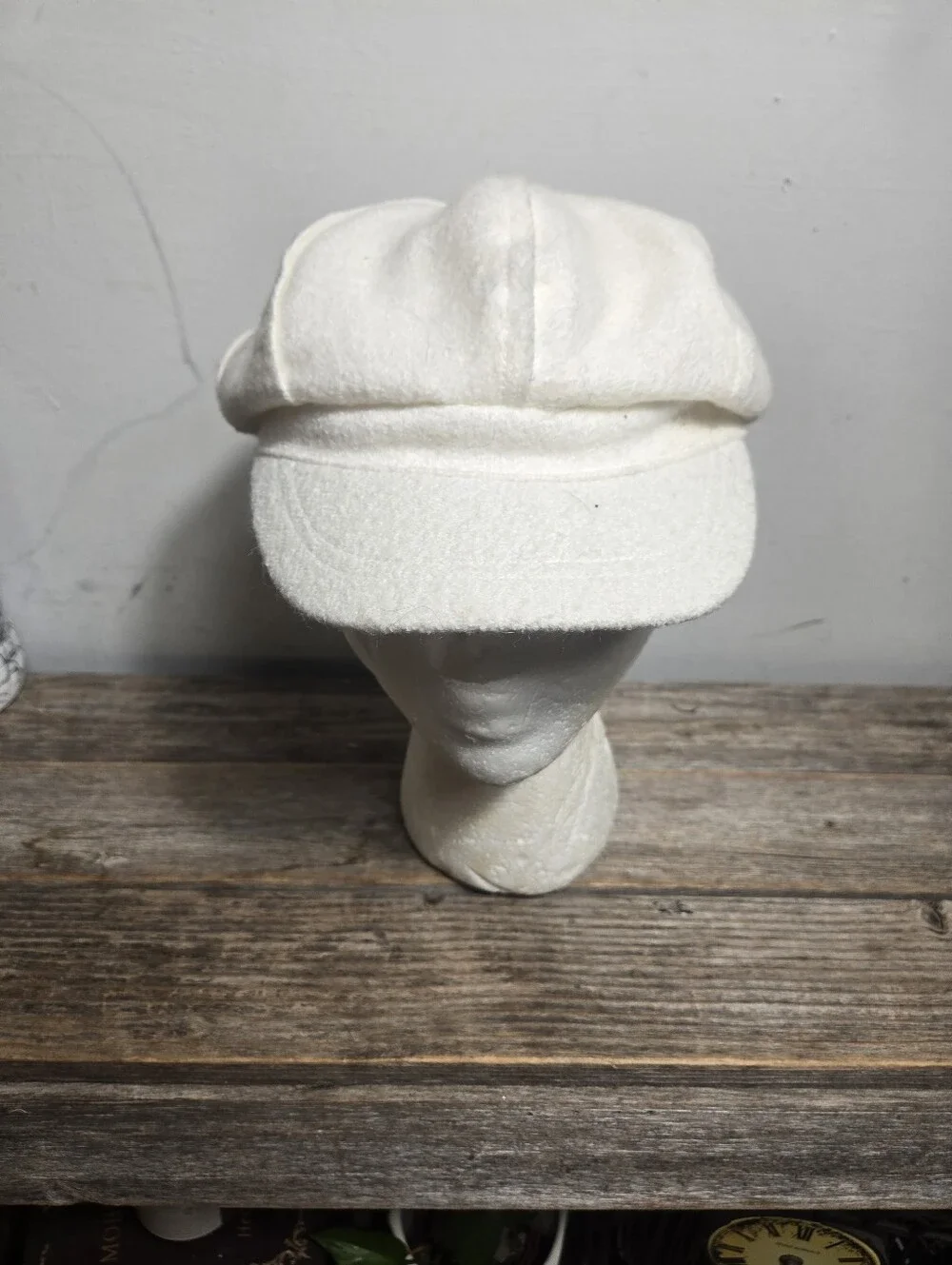 Nine West Ivory Quilted Lined Newsboy Hat Cap